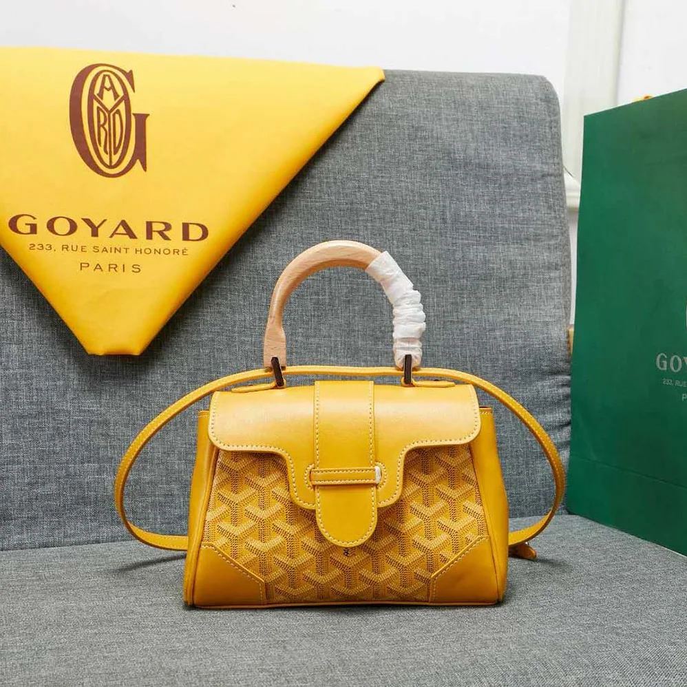 Goyard Sac Saïgon Souple Mini in Toile Goyardine & Chevroches Calfskin for Women in Yellow Goyard Sac Saïgon Souple Mini in Toile Goyardine & Chevroches Calfskin for Women in Yellow