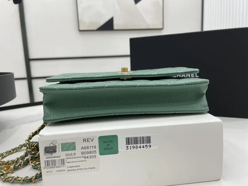 Wallet On Chain Green in Black/White /