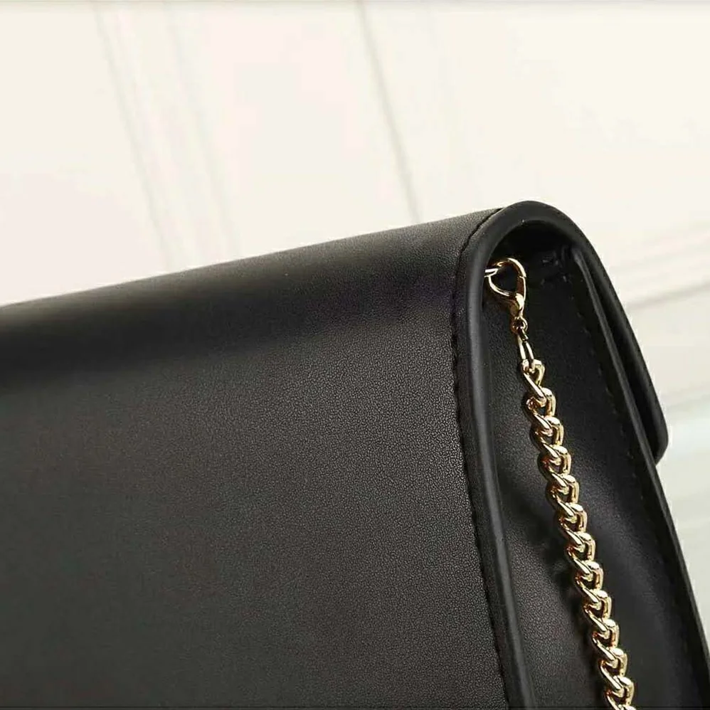 Fendi Wallet on Chain Black Leather Mini for Women in Bag