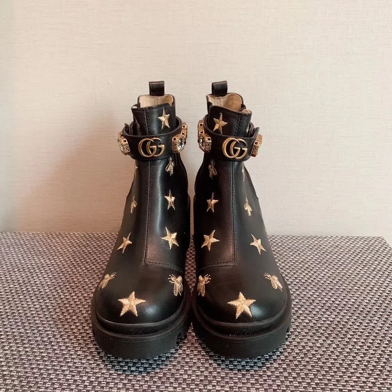 Gucci Star And Bee Embroidered Trip Ankle Boots Black