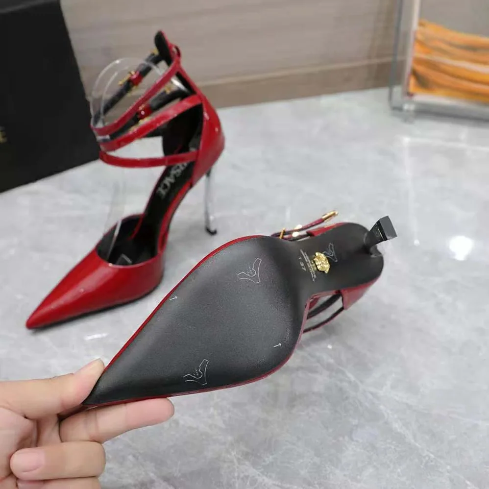 Versace Pin-Point Pumps in Calf Leather for Women in Maroon Versace Pin-Point Pumps in Calf Leather for Women in Maroon