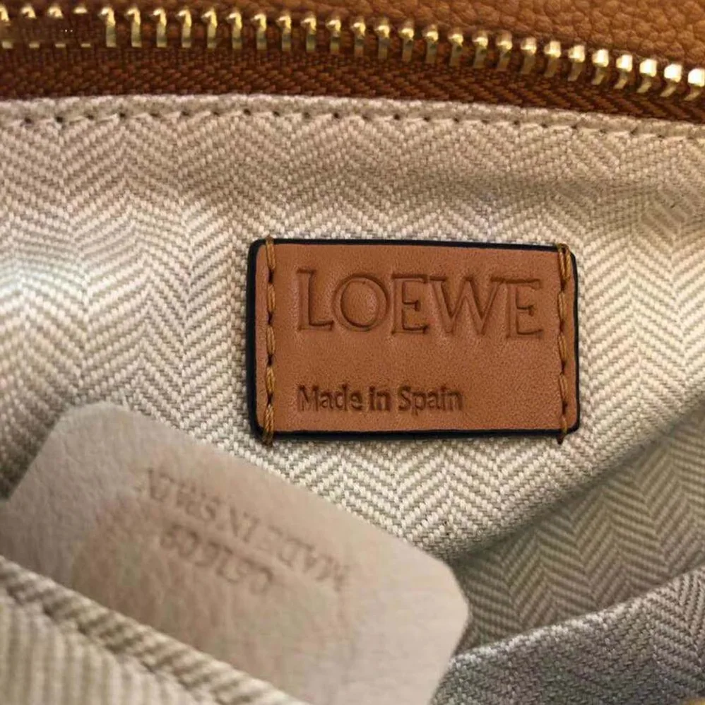 Loewe Puzzle Small Bag in Classic Calf Leather for Women in Brown