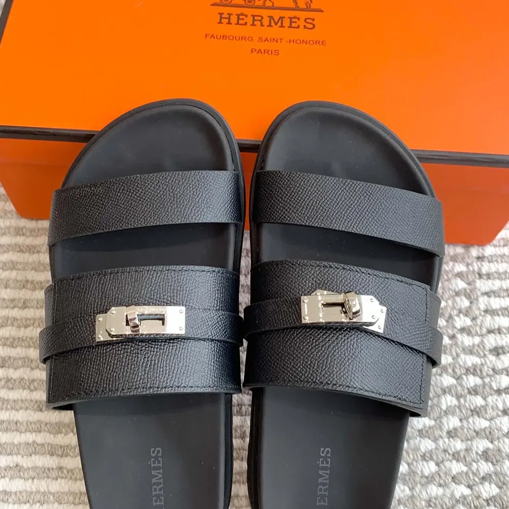 Hermes Jackson Sandal for Unisex in Black Hermes Jackson Sandal for Unisex in Black