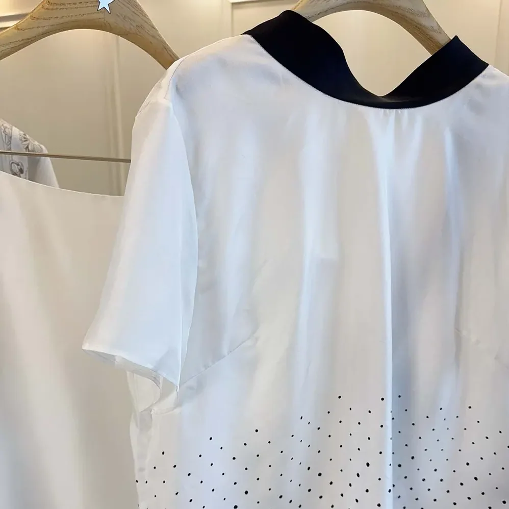 Dior Short-Sleeved Blouse with Rear Tie White Silk Twill with Black PolkaDior Motif for Women Dior Short-Sleeved Blouse with Rear Tie White Silk Twill with Black PolkaDior Motif for Women