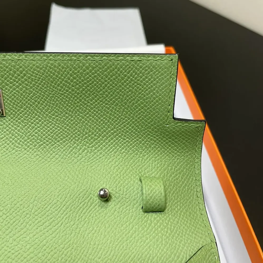 Hermes Kelly To Go in Epsom Leather for Women in Green/Silver Hermes Kelly To Go in Epsom Leather for Women in Green/Silver