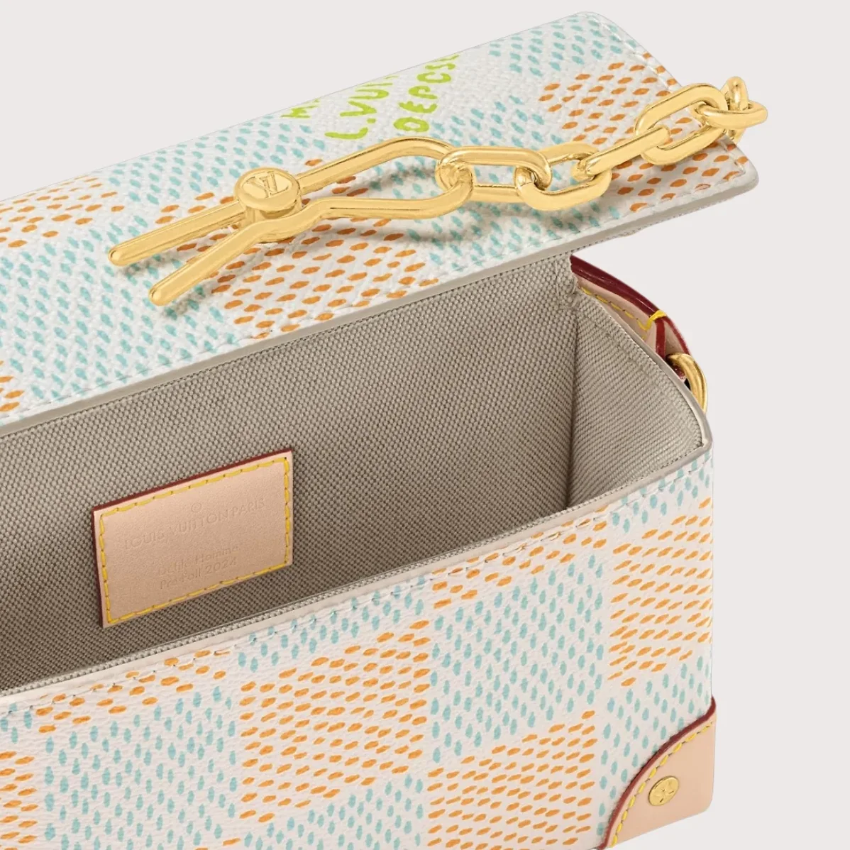 Louis Vuitton Steamer Wearable Wallet Bag White / Louis Vuitton Steamer Wearable Wallet Bag White /