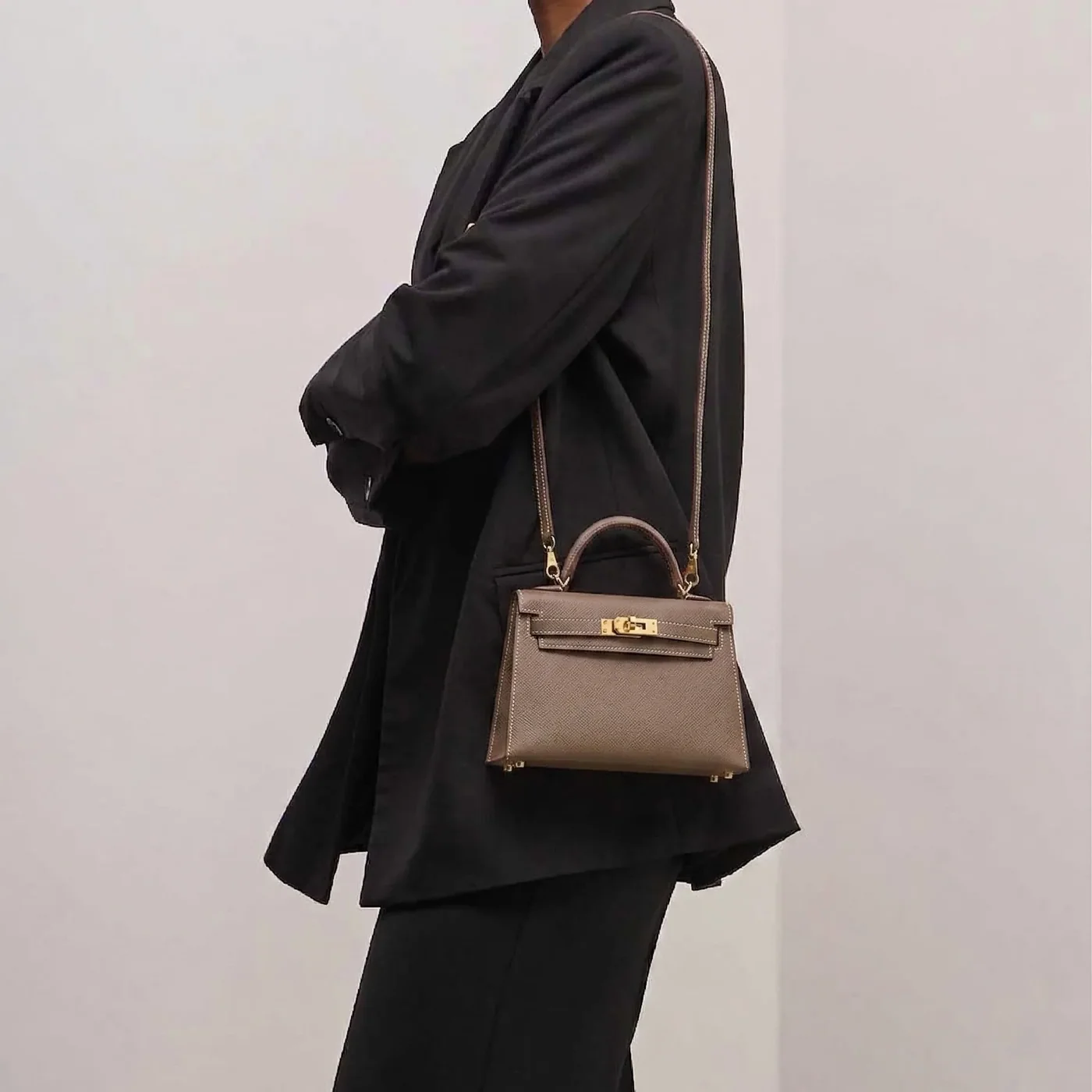 Hermes Kelly Mini Top Handle Bag / Etoupe Epsom Gold Hardware 's Hermes Kelly Mini Top Handle Bag / Etoupe Epsom Gold Hardware 's