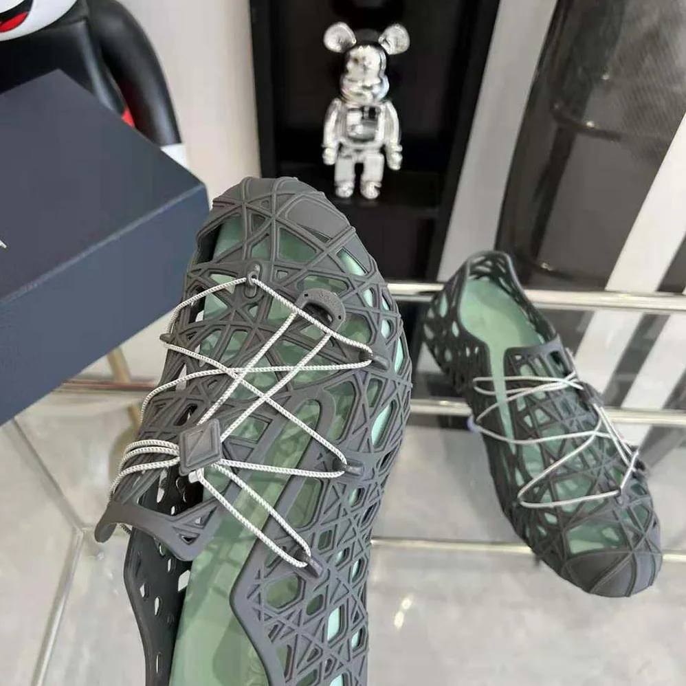 Dior Warp Sandal Anthracite Gray Cosmo Rubber with Warped Cannage Motif for Men