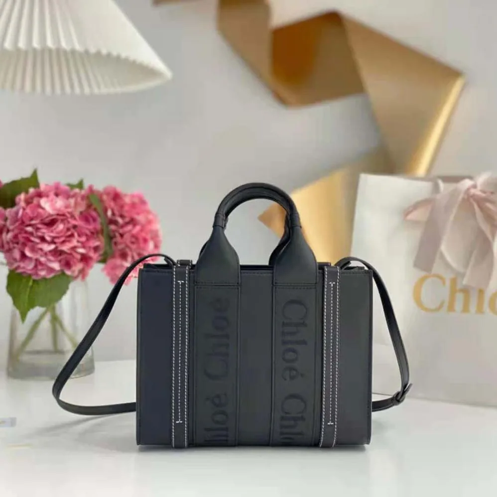 Chloe Mini Woody Tote Bag for Women in Black Chloe Mini Woody Tote Bag for Women in Black