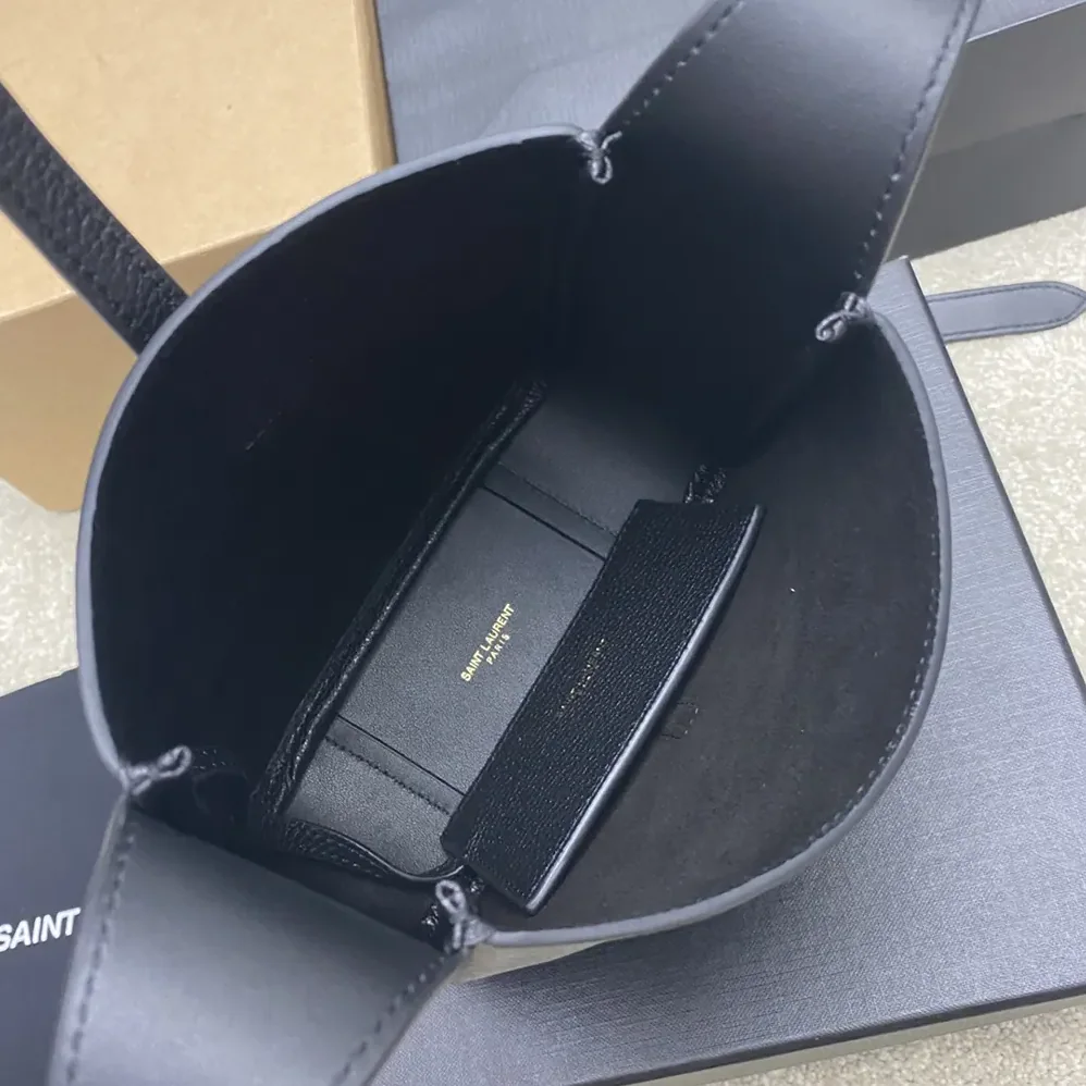Saint Laurent YSL Le 5 à 7 Supple Baby in Grained Leather for Women in Black Saint Laurent YSL Le 5 à 7 Supple Baby in Grained Leather for Women in Black