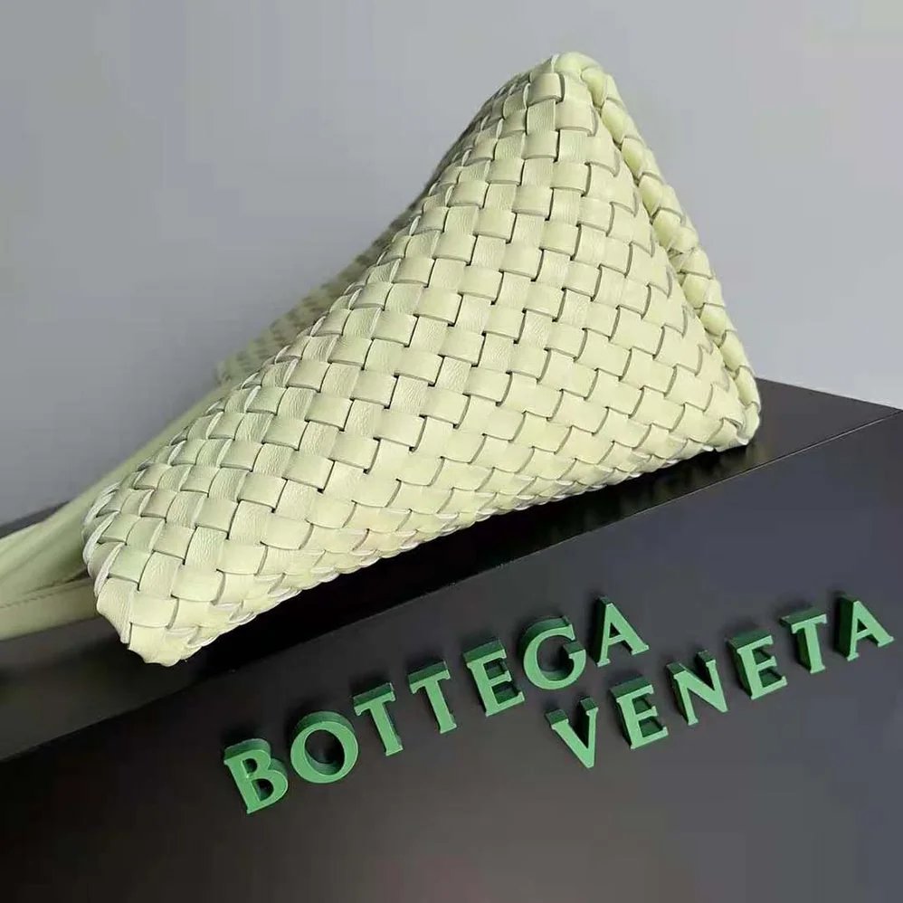 Bottega Veneta Medium Cabat Leather Tote Bag with Detachable Strap for Women in Yellow Bottega Veneta Medium Cabat Leather Tote Bag with Detachable Strap for Women in Yellow