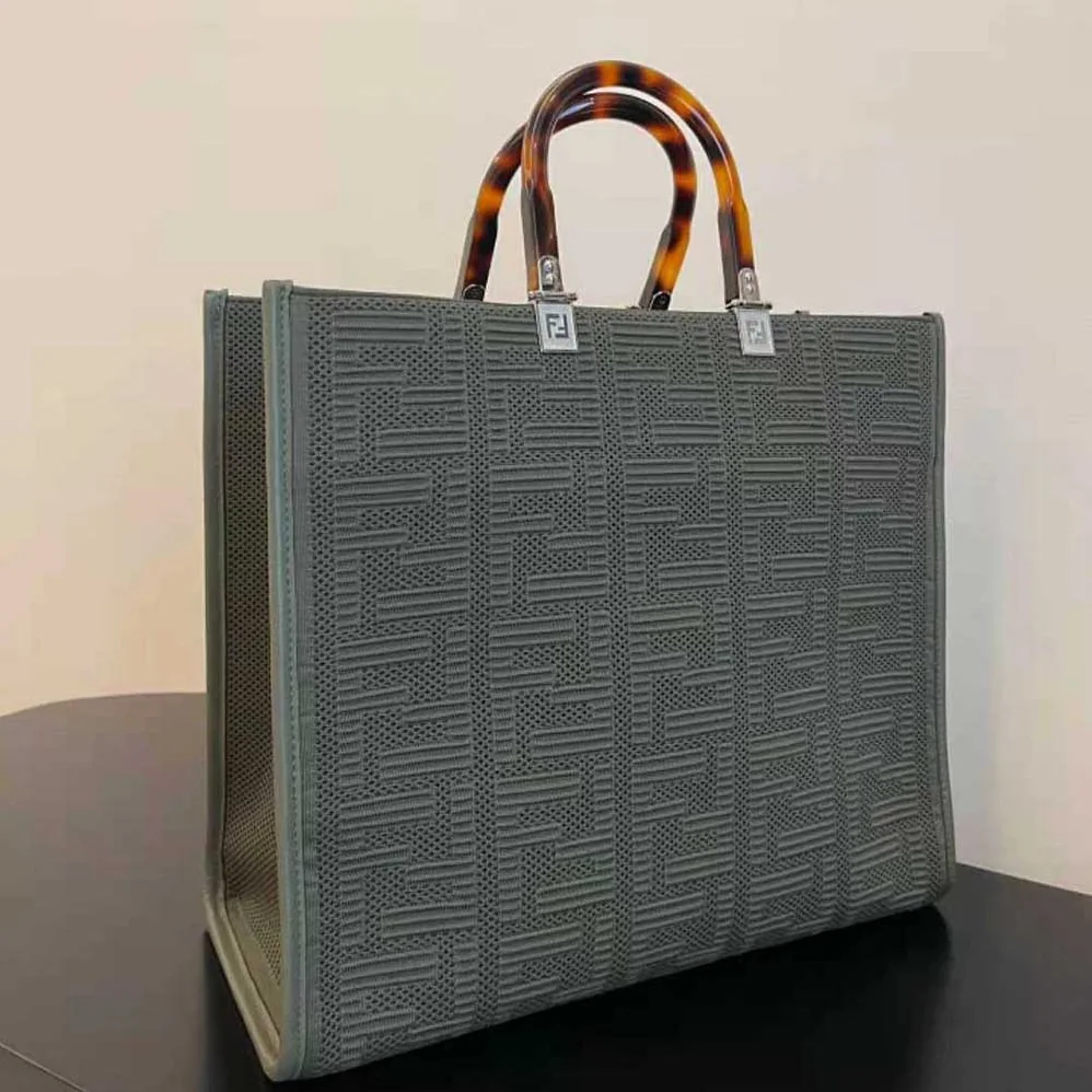 Fendi Sunshine Medium FF Fabric Shopper for Women in Green Fendi Sunshine Medium FF Fabric Shopper for Women in Green