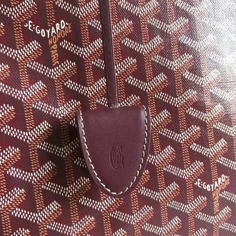 Goyard Bellechasse Biaude PM Bag for Women in Maroon Goyard Bellechasse Biaude PM Bag for Women in Maroon
