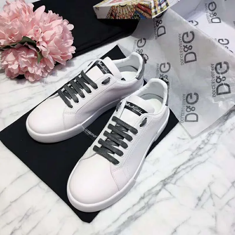 Dolce Gabbana D&G Shoes Zapatillas De Piel Con Aplicacion for Women