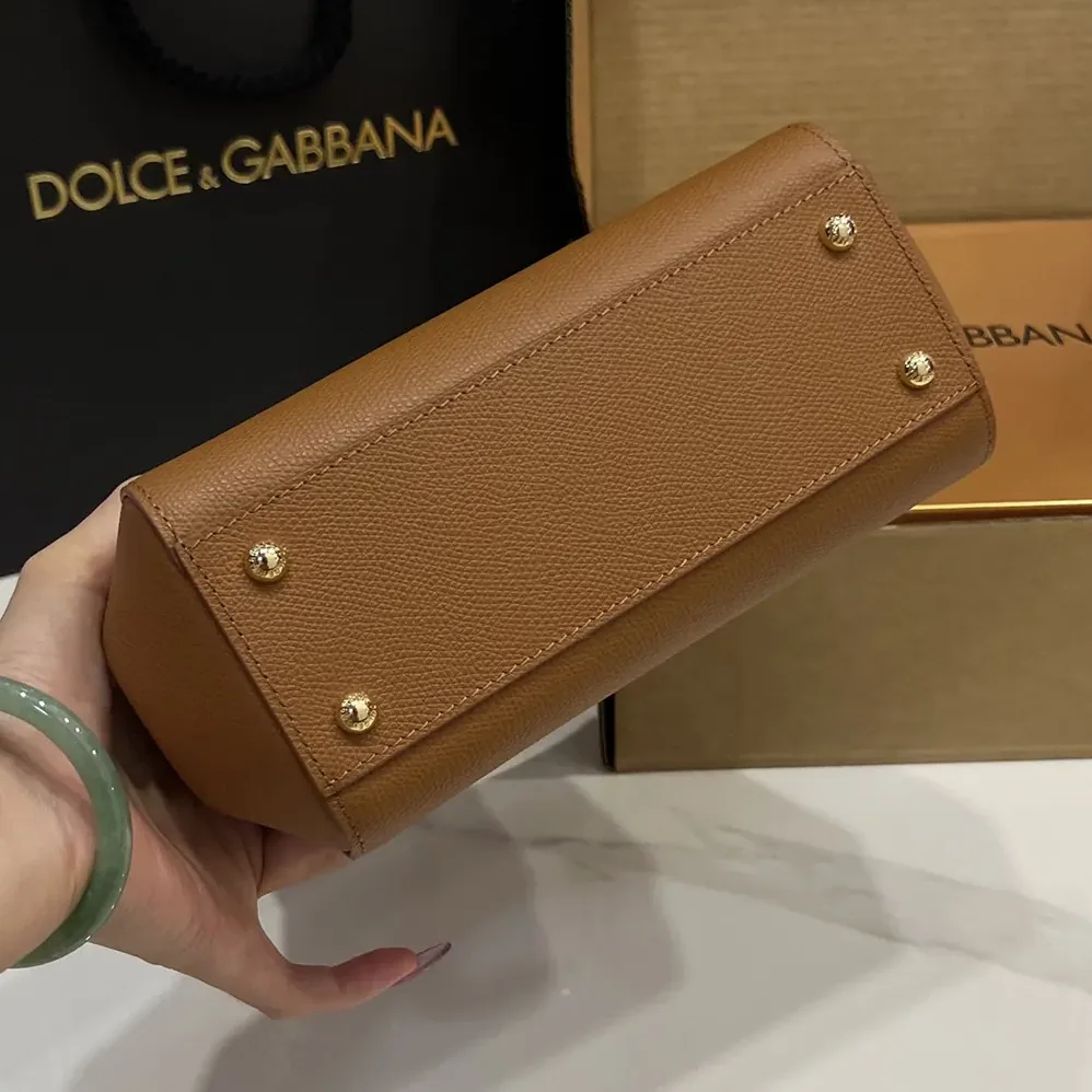 Dolce Gabbana D&G Small Sicily Handbag in Dauphine Calfskin for Women in Brown Dolce Gabbana D&G Small Sicily Handbag in Dauphine Calfskin for Women in Brown