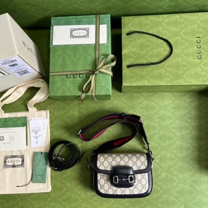 Gucci Horsebit 1955 GG Mini Bag Beige And Blue Supreme Canvas / Gucci Horsebit 1955 GG Mini Bag Beige And Blue Supreme Canvas /