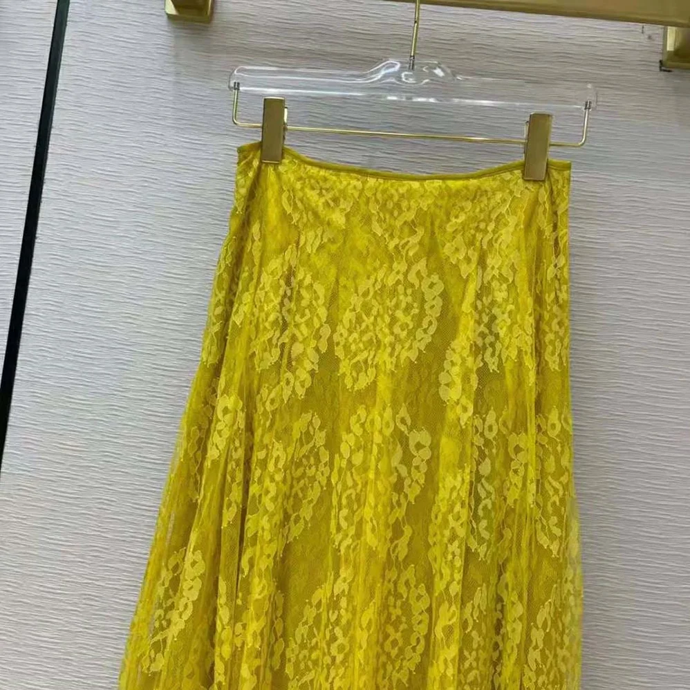 Fendi Yellow Lace Skirt with The ABC of Femininity for Women