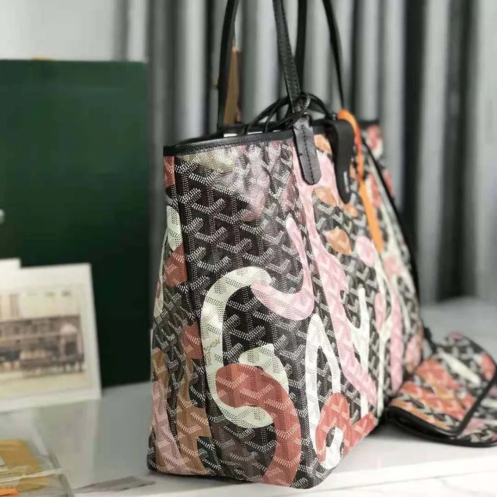 Goyard Saint Louis PM Bag Lettres Camouflage for Women in Pink Goyard Saint Louis PM Bag Lettres Camouflage for Women in Pink