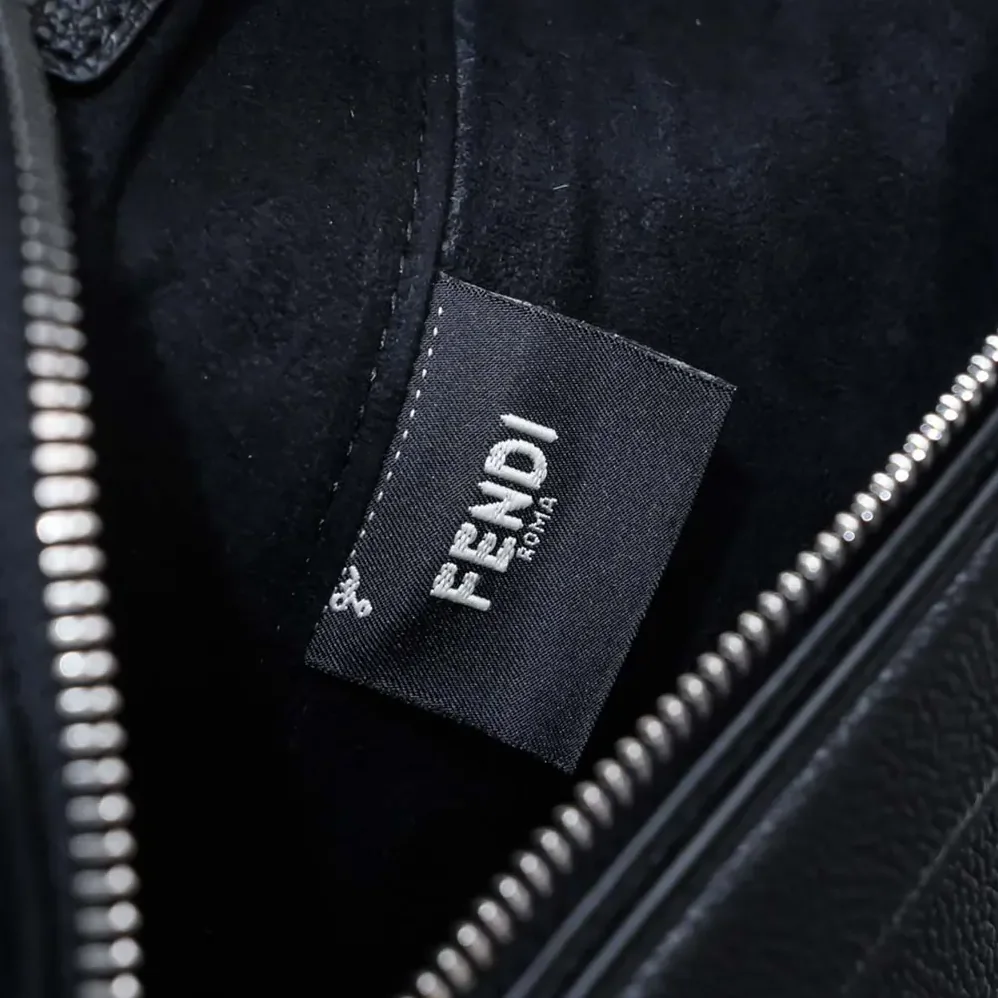 Fendi Roma Leather Fendi Cono One-shoulder Backpack in Black Leather for Men Fendi Roma Leather Fendi Cono One-shoulder Backpack in Black Leather for Men