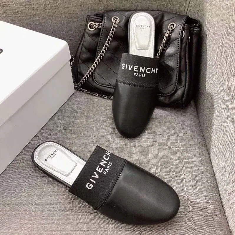 Givenchy Shoes Givenchy Paris Flat Mules in Calf Leather for Women Givenchy Shoes Givenchy Paris Flat Mules in Calf Leather for Women