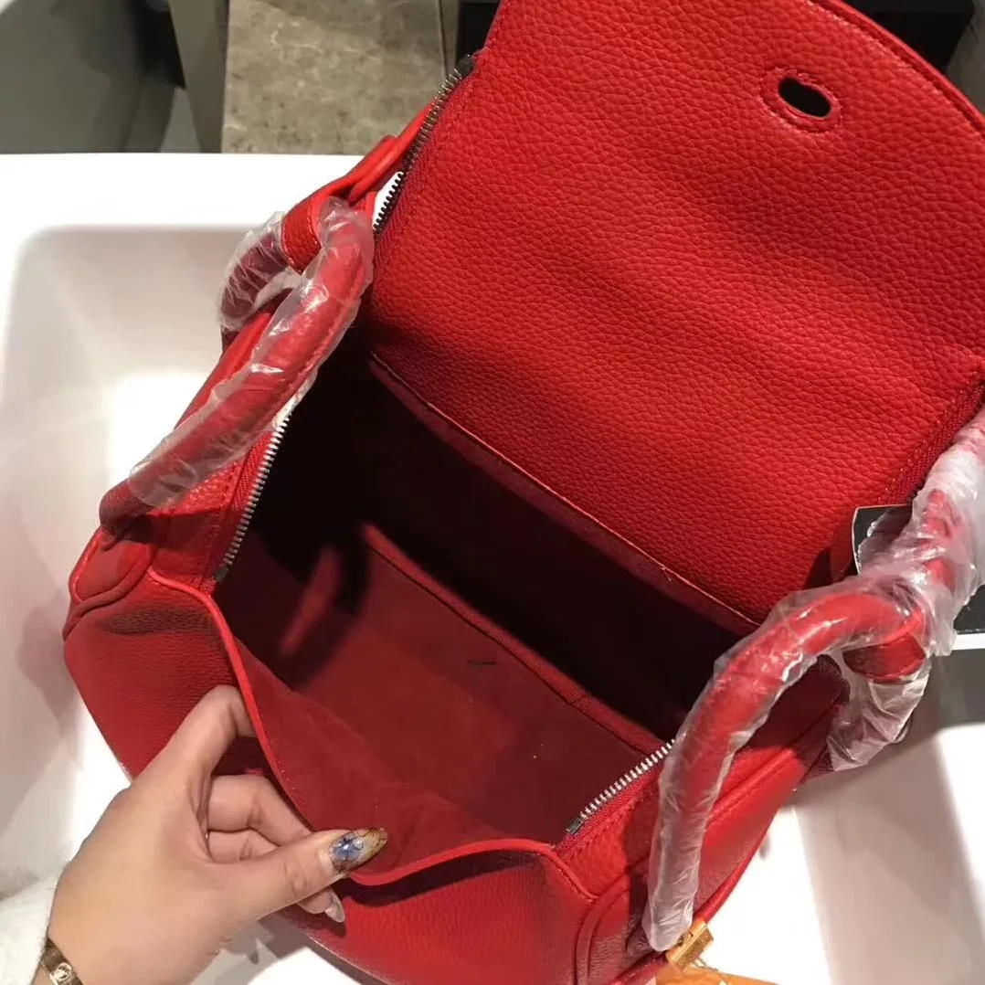 Hermes Lindy 30 Top Flap Leather Bag with Strap in Red