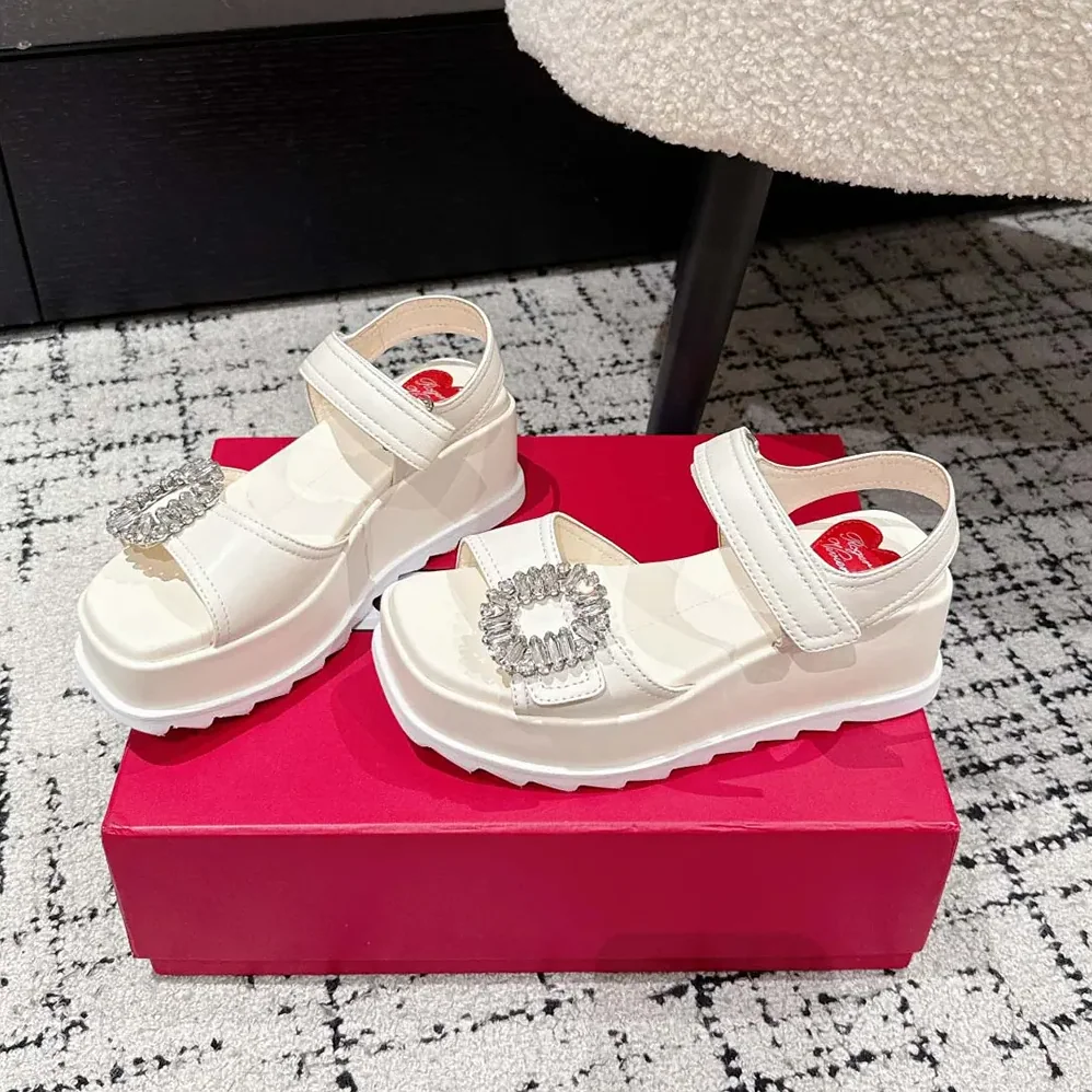 Roger Vivier Slidy Viv' Wedge Sandals in Leather for Women in White