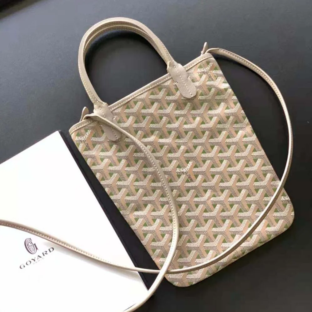 Goyard Poitiers Claire-voie Bag for Women in Green Goyard Poitiers Claire-voie Bag for Women in Green