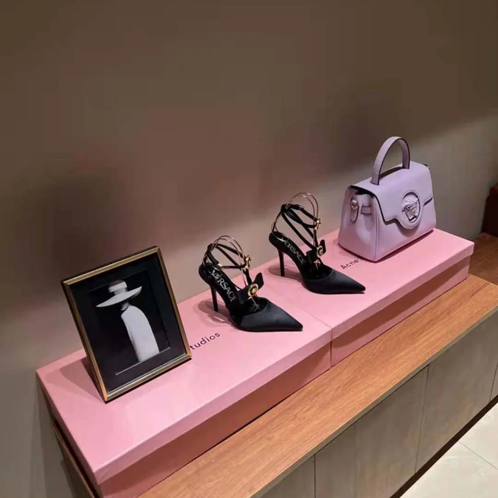 Versace Gianni Ribbon Cage Satin Pumps for Women in Black Versace Gianni Ribbon Cage Satin Pumps for Women in Black