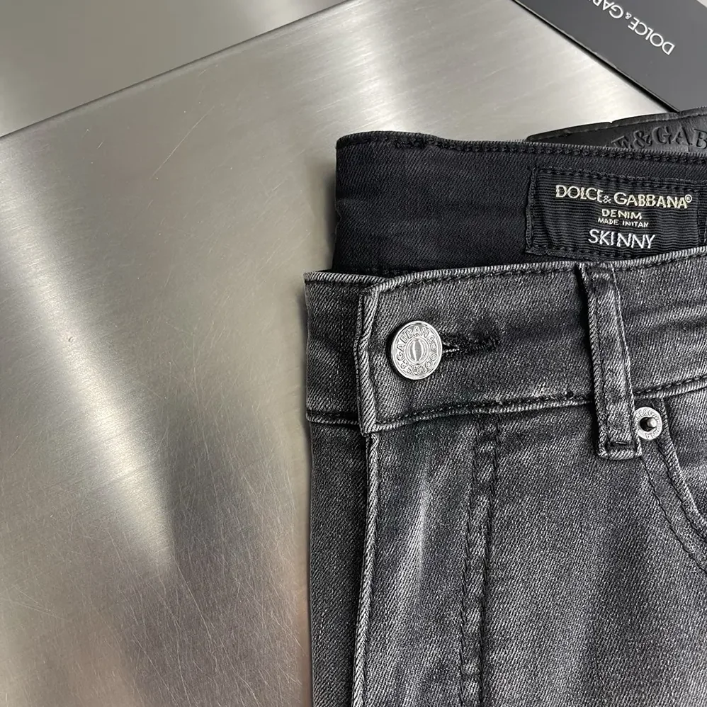 Dolce Gabbana D&G Loose Stretch Denim Jeans-GYJDAZG8 for Men