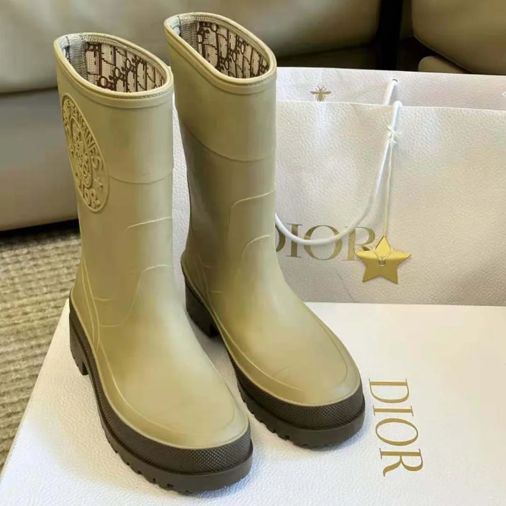 Dior Diorunion Rain Boot Beige and Brown Two-Tone Rubber with Dior Union Motif for Women Dior Diorunion Rain Boot Beige and Brown Two-Tone Rubber with Dior Union Motif for Women