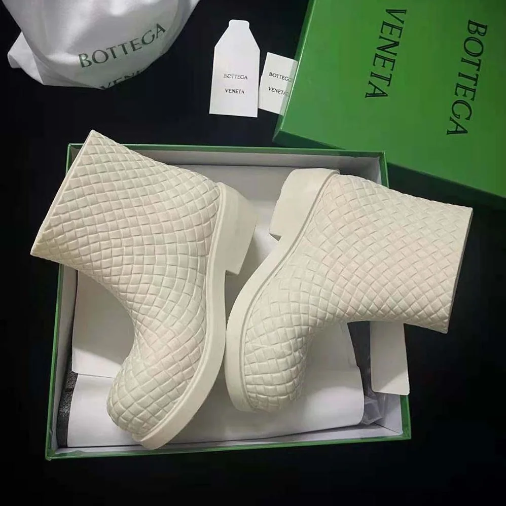 Bottega Veneta Fireman Ankle Boot for Unisex in White