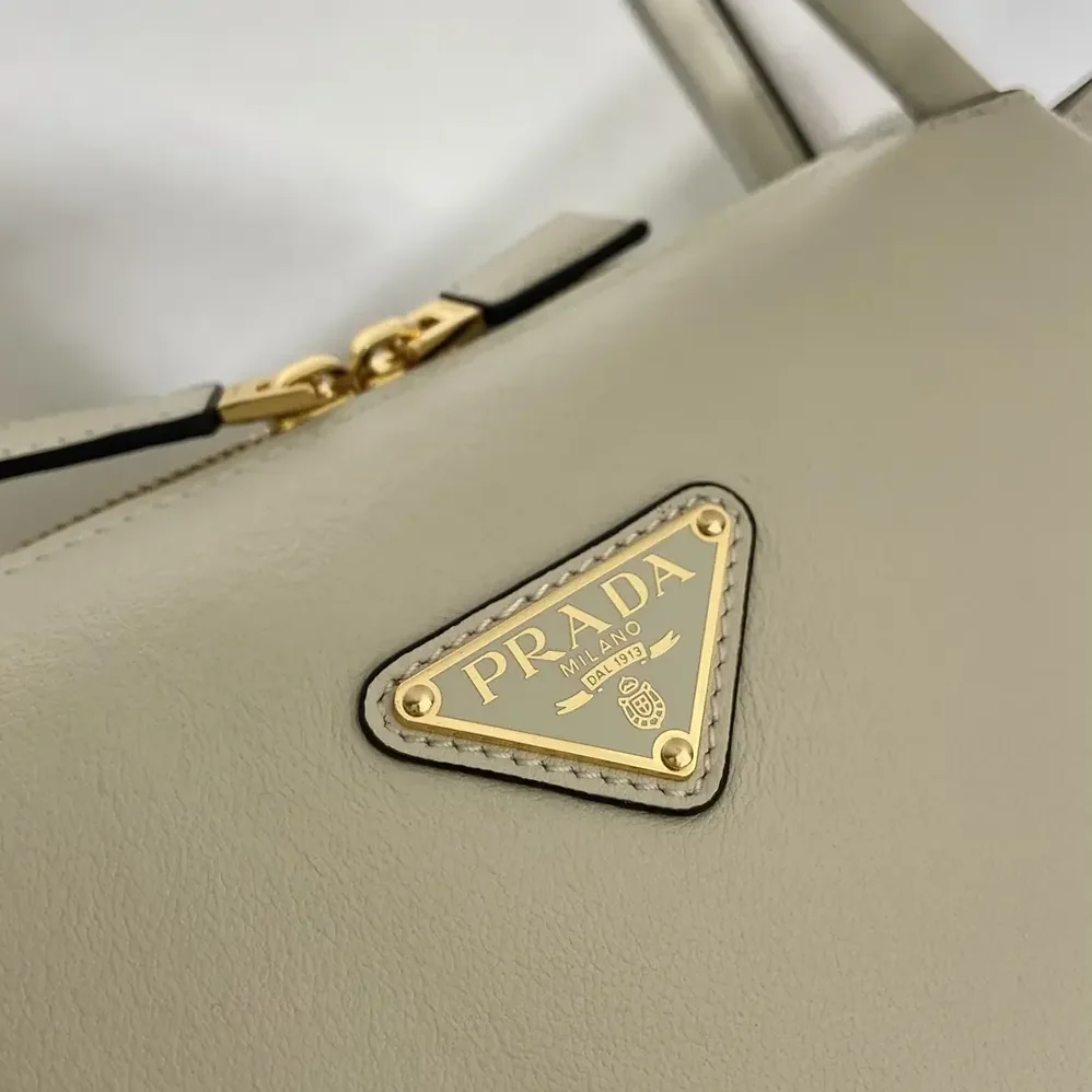 Prada Medium Leather Handbag for Women in White Prada Medium Leather Handbag for Women in White