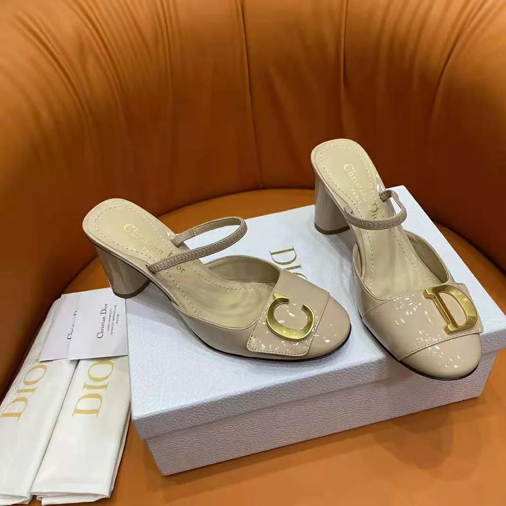Dior C'est Dior Slingback Pump Nude Patent Calfskin for Women Dior C'est Dior Slingback Pump Nude Patent Calfskin for Women