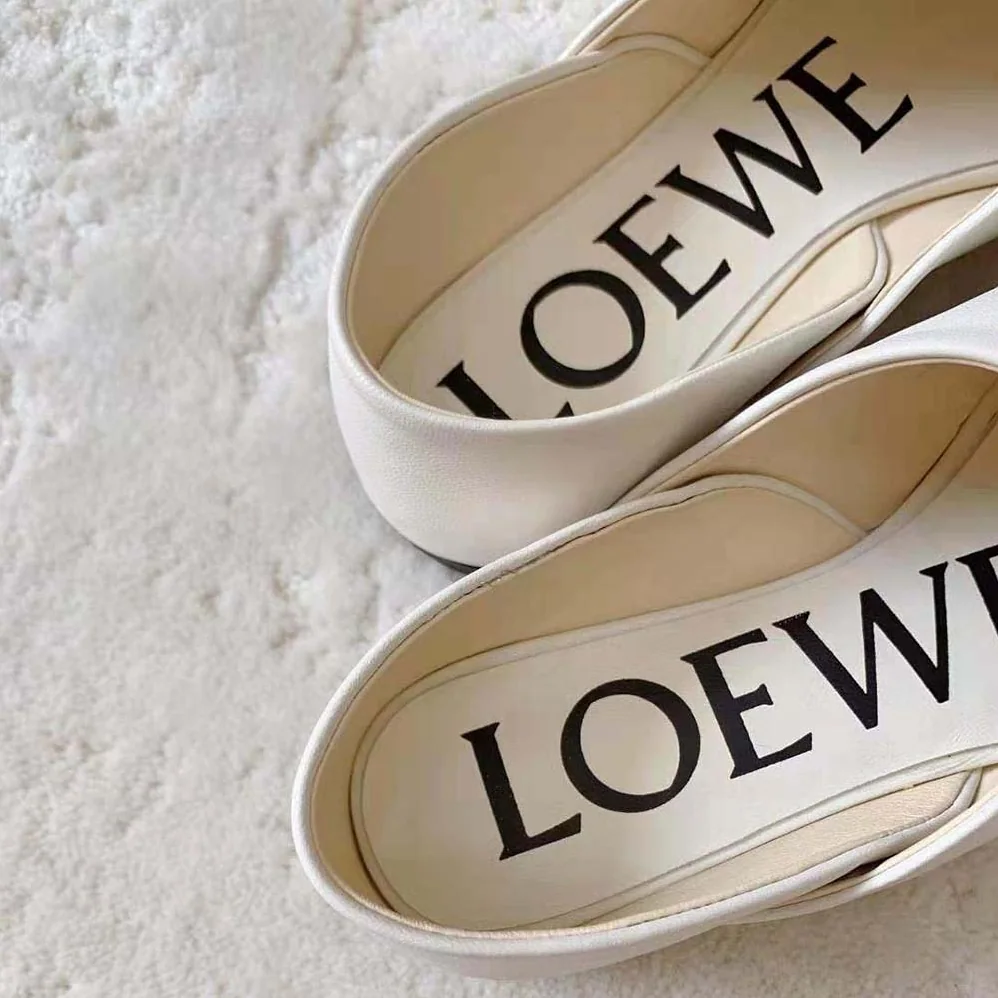 Loewe Toy Slipper in Goatskin for Women in White Loewe Toy Slipper in Goatskin for Women in White
