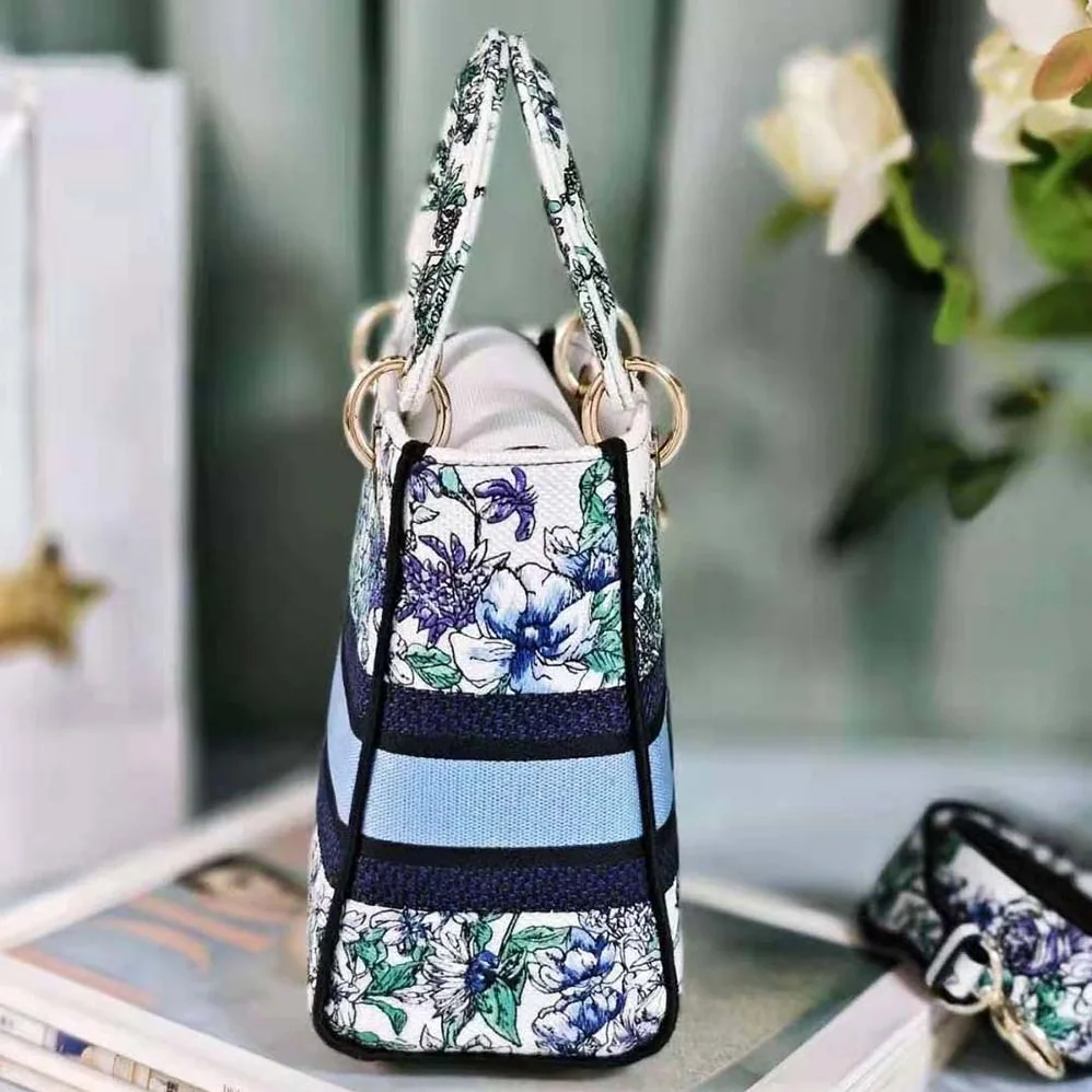 Dior Medium Lady D-Lite Bag White Multicolor Flowers Constellation Embroidery for Women Dior Medium Lady D-Lite Bag White Multicolor Flowers Constellation Embroidery for Women