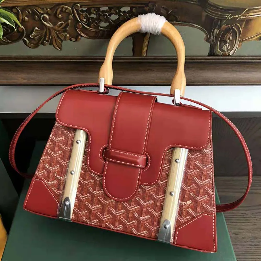 Goyard Sac Saïgon PM in Toile Goyardine & Clamecy Calfskin for Women in Red Goyard Sac Saïgon PM in Toile Goyardine & Clamecy Calfskin for Women in Red