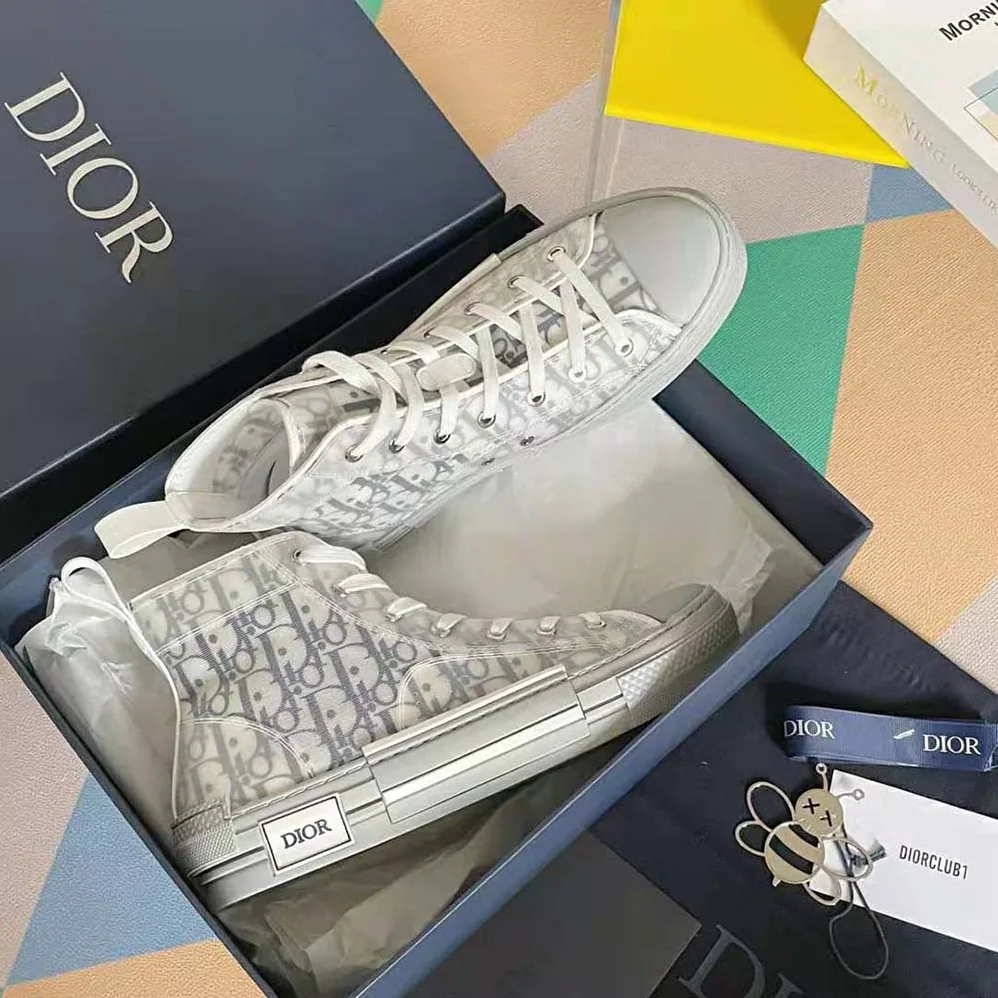 Dior B23 High-Top Sneaker White and Navy Blue Dior Oblique Canvas for Men