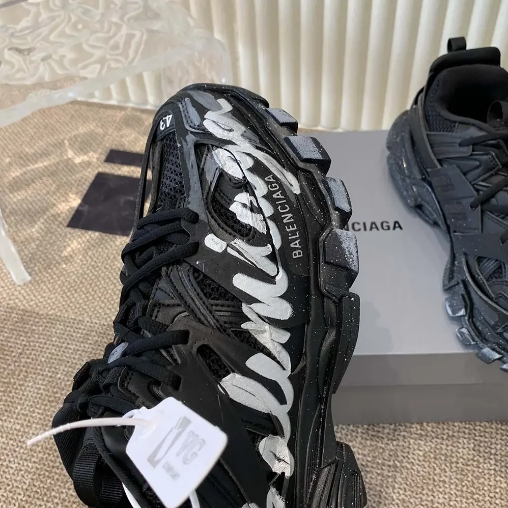 Balenciaga Track Signature Sneaker in Black and White for Unisex Balenciaga Track Signature Sneaker in Black and White for Unisex