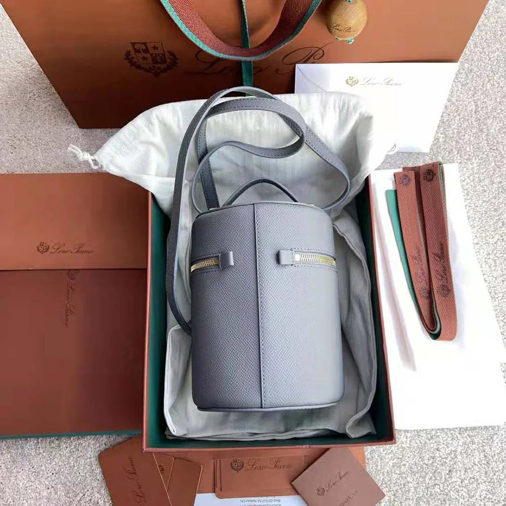 Loro Piana Medium Extra Case in Calfskin Leather for Women in Silver Loro Piana Medium Extra Case in Calfskin Leather for Women in Silver