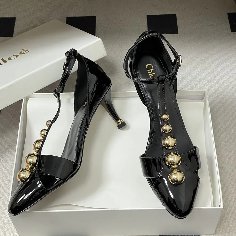 Chloe Cleia Heeled Sandal for Women in Black Chloe Cleia Heeled Sandal for Women in Black