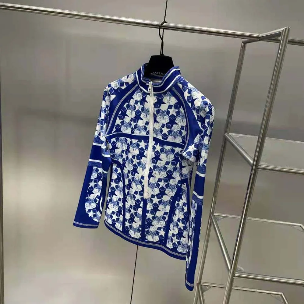 Dior Zipped Jacket Fluorescent Blue Dior Étoile Technical Jersey for Women Dior Zipped Jacket Fluorescent Blue Dior Étoile Technical Jersey for Women