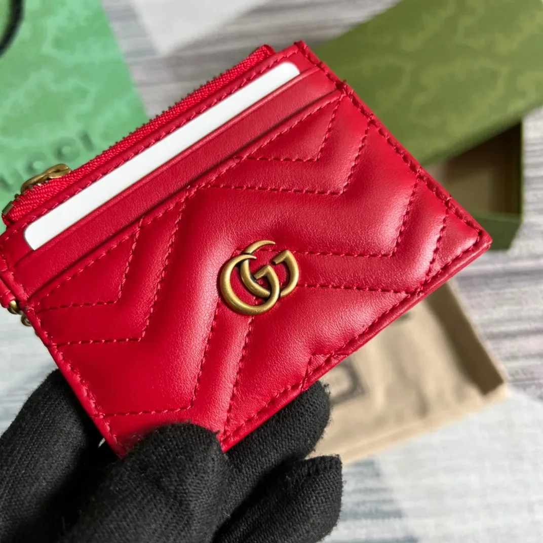Gucci GG Marmont Keychain Wallet Red / Gucci GG Marmont Keychain Wallet Red /