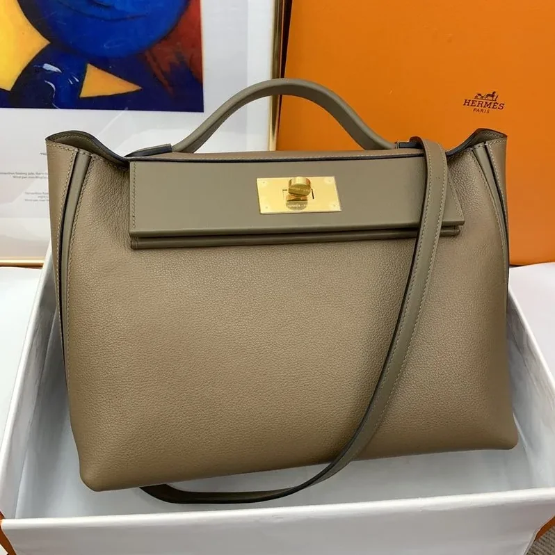 Hermes Clemence Swift Light Brown Hermes Clemence Swift Light Brown