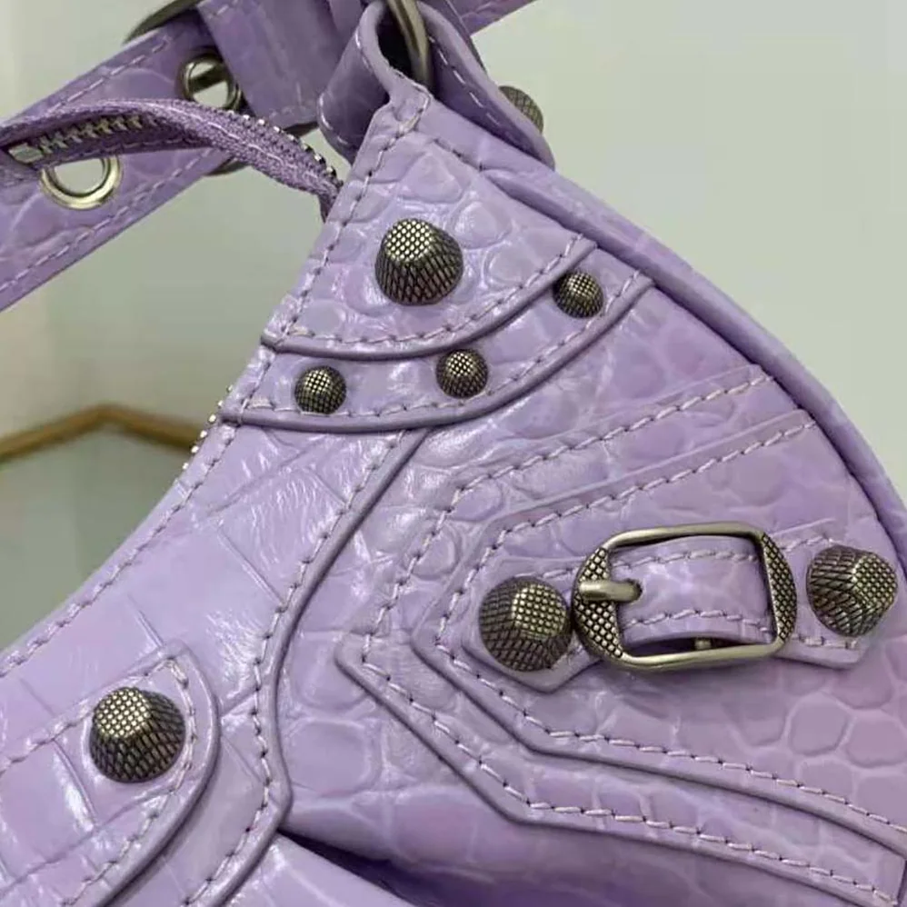Balenciaga Le Cagole XS Shoulder Bag in Purple for Women