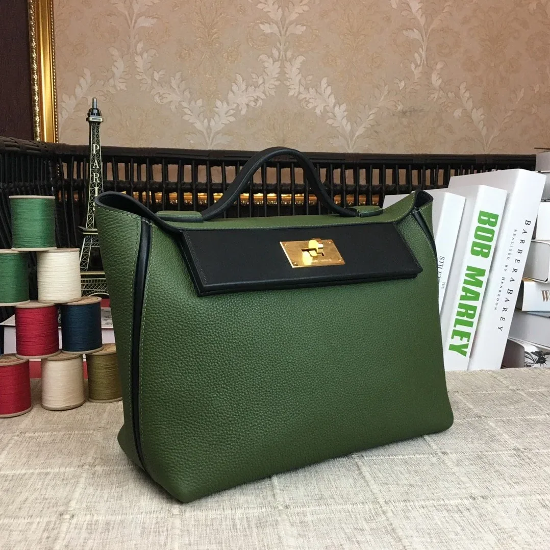 Hermes Clemence Swift Green Gold Toned Hardware Hermes Clemence Swift Green Gold Toned Hardware