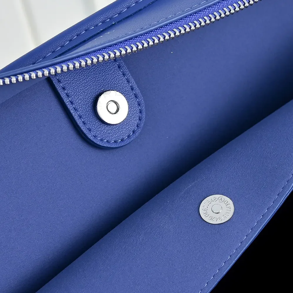 Loewe Large Amazona 180 Bag in Soft Calfskin for Women in Blue Loewe Large Amazona 180 Bag in Soft Calfskin for Women in Blue