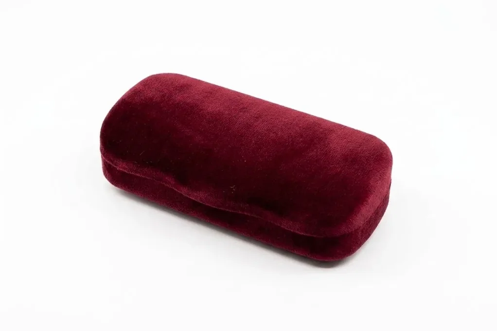 Gucci Burgundy Hard Sunglasses Case Gucci Burgundy Hard Sunglasses Case