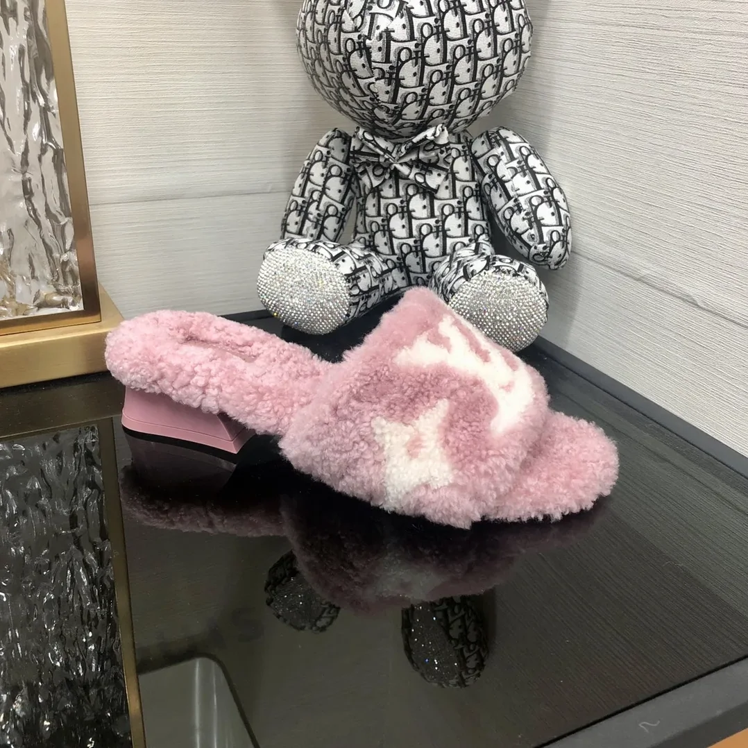 Louis Vuitton Magnetic Mule Light Pink for Women Louis Vuitton Magnetic Mule Light Pink for Women