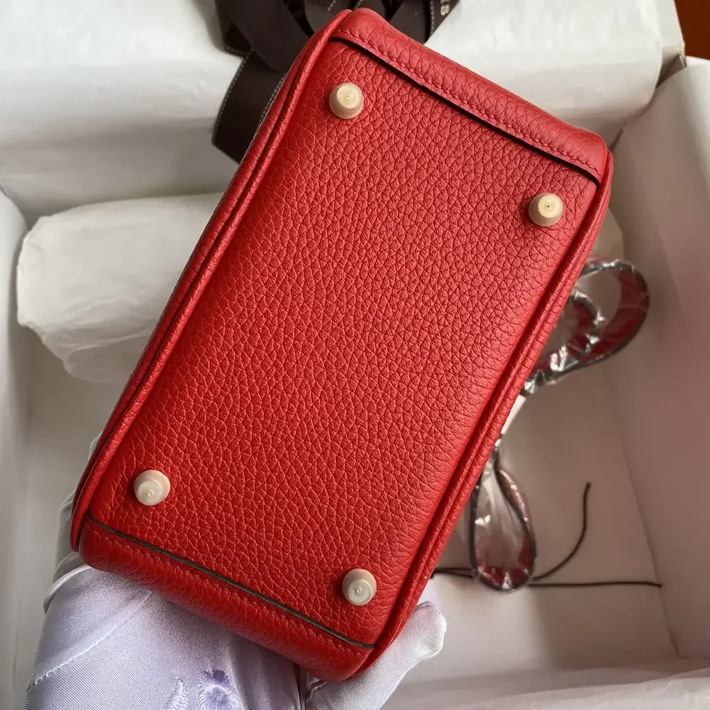 Hermes Lindy Mini 19 in Clemence Leather for Women in Red/Gold
