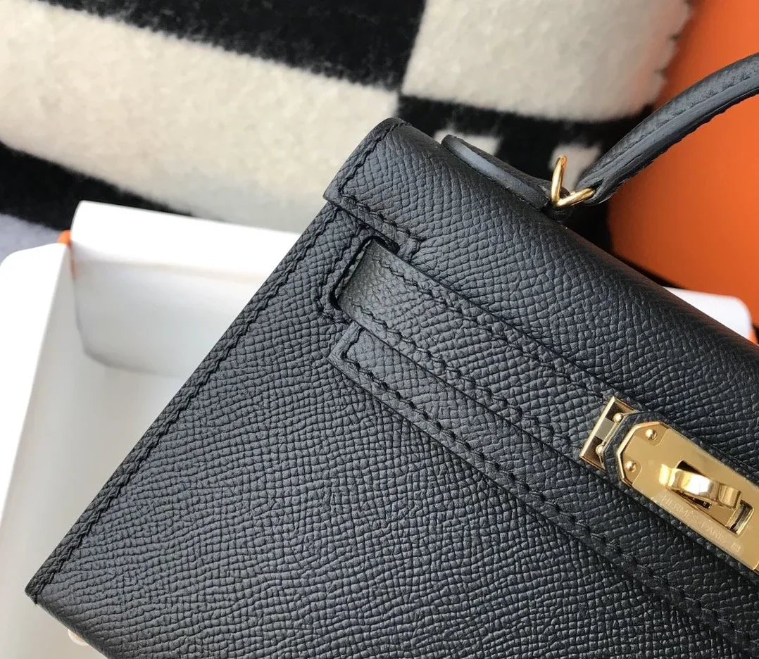 Hermes Mini Kelly 19 Sellier Epsom Black Bag